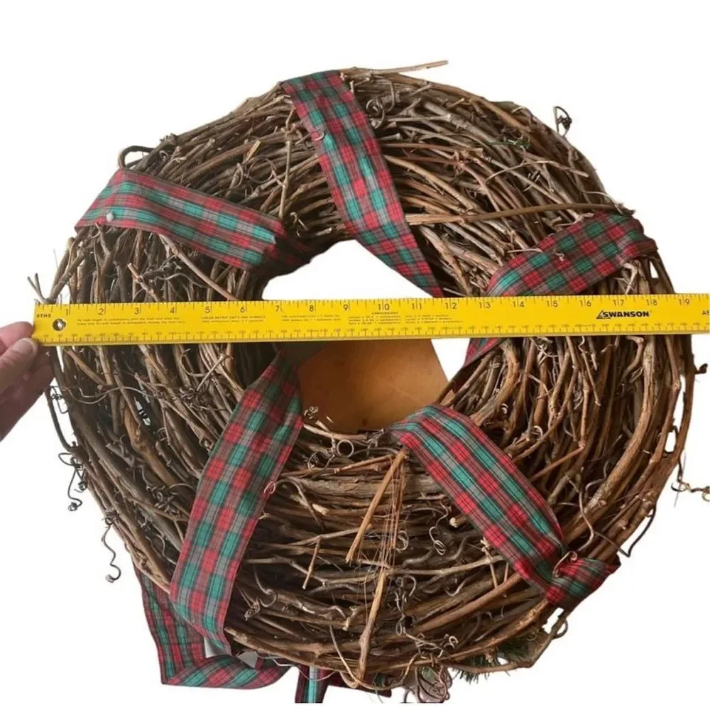 Christmas Holiday Twine Door Wreath Wall Decor Red Green Ribbon Samra Approx 19”